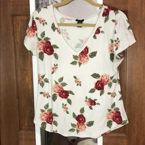 white floral t shirt